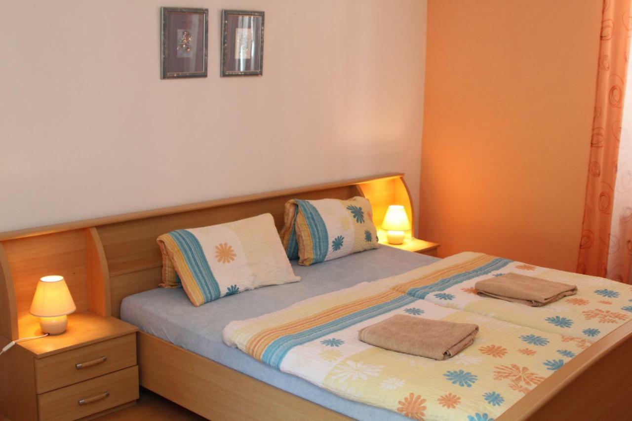 Pension Motel Anna Lenora Buitenkant foto